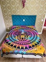 Colcha Indiana Casal Mandala Mão Hamsá em Algodão para Decoração Boho e Espiritual.